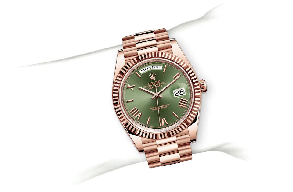 Rolex Day-Date 40 Oyster, 40 mm, Everose gold M228235-0025 at Juwelier Wagner