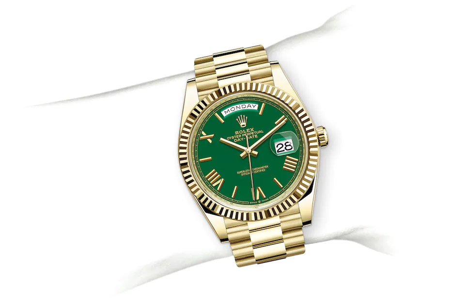Rolex Day‑Date 40 Oyster, 40 mm, Gelbgold M228238-0061 at Juwelier Wagner