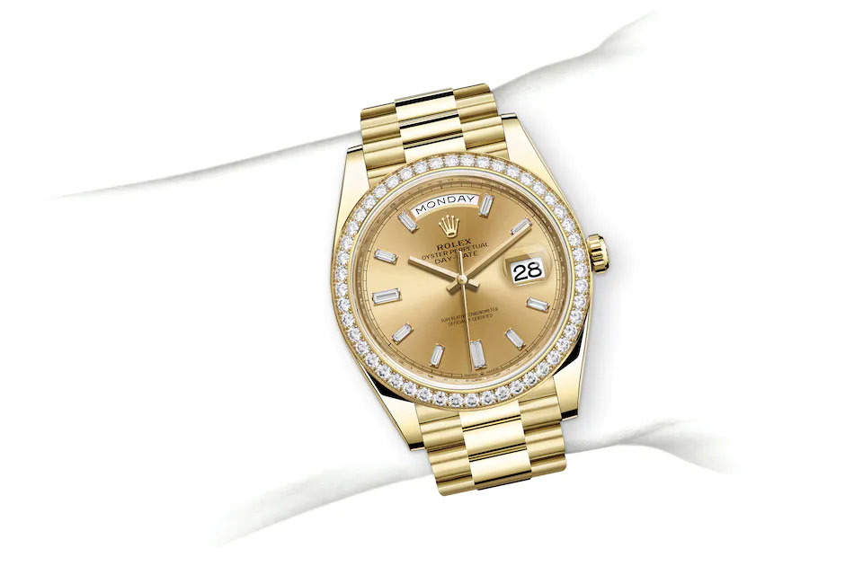 Rolex Day-Date 40 Oyster, 40 mm, yellow gold and diamonds M228348RBR-0002 at Juwelier Wagner