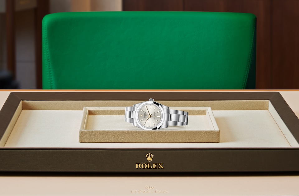 Rolex Oyster Perpetual 34 Oyster, 34 mm, Edelstahl Oystersteel - M124200-0001 at Juwelier Wagner