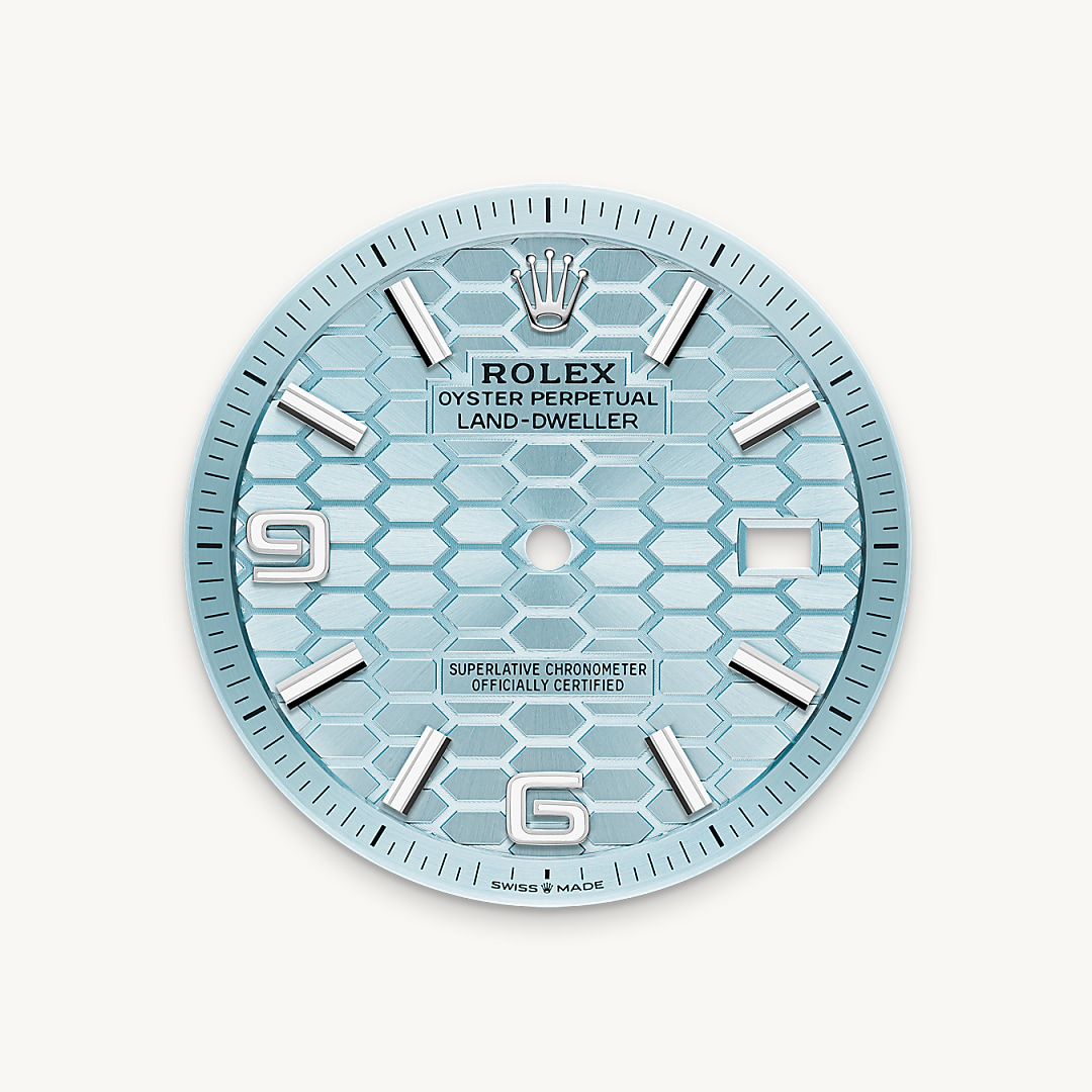 Eisblaues Zifferblatt