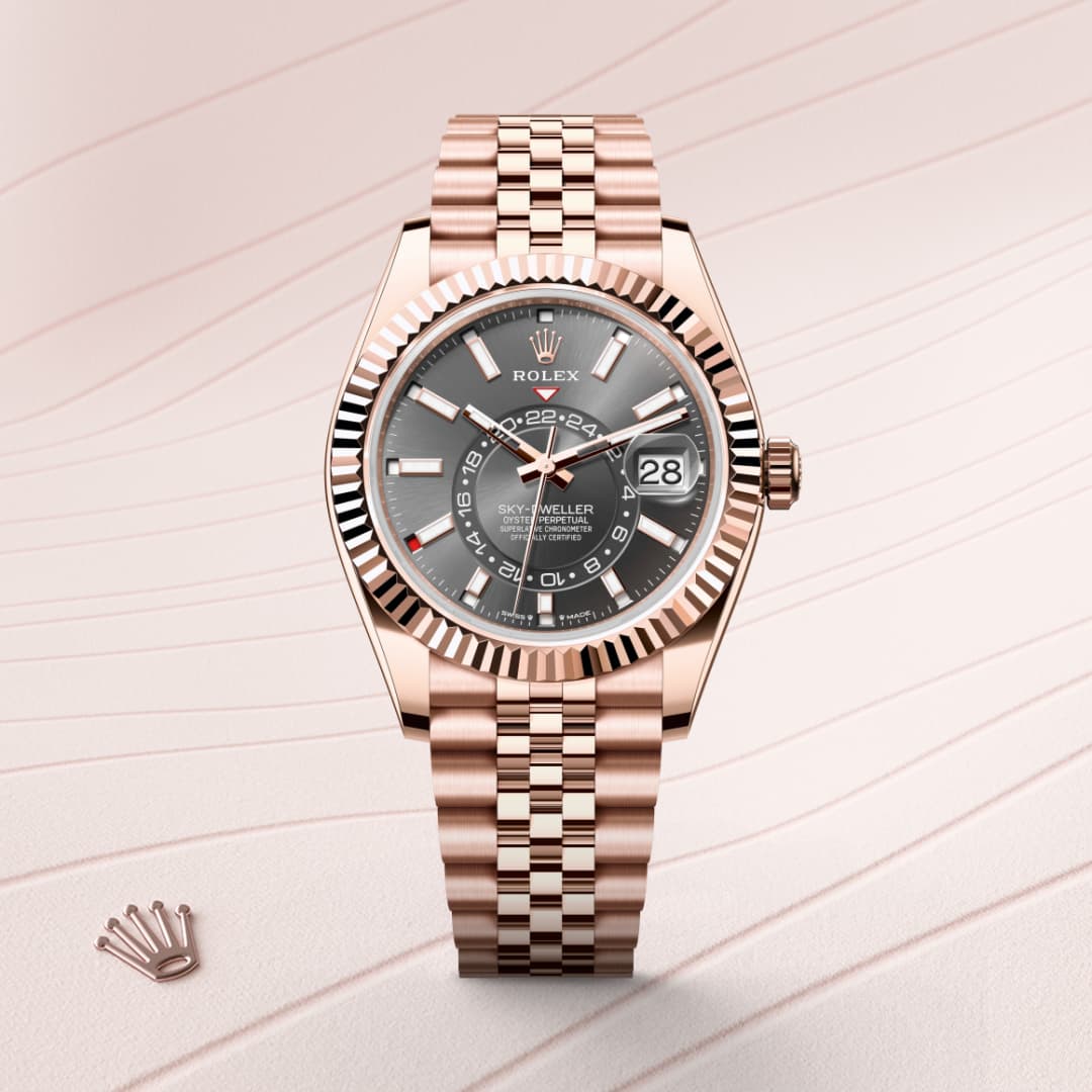 Rolex Sky-Dweller Oyster, 42 mm, Everose gold M336935-0008