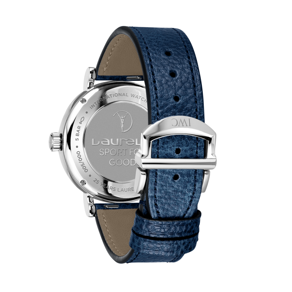IWIW359202_C