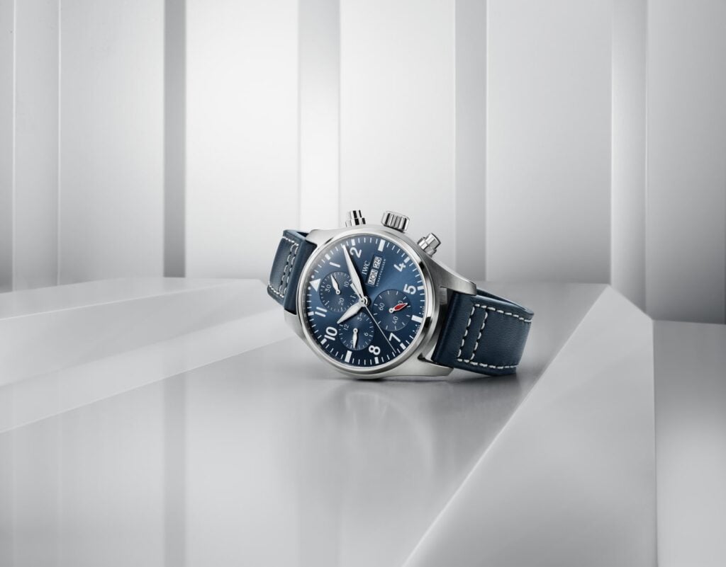 IWIW388101_G