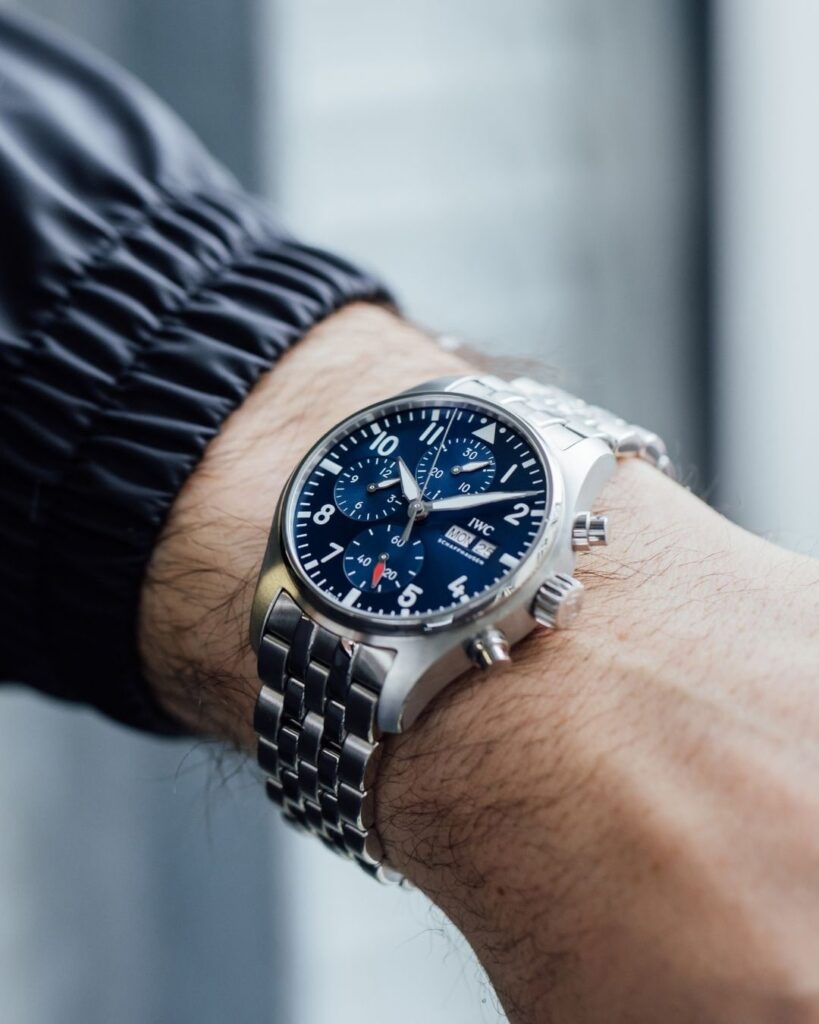 IWIW388102_B