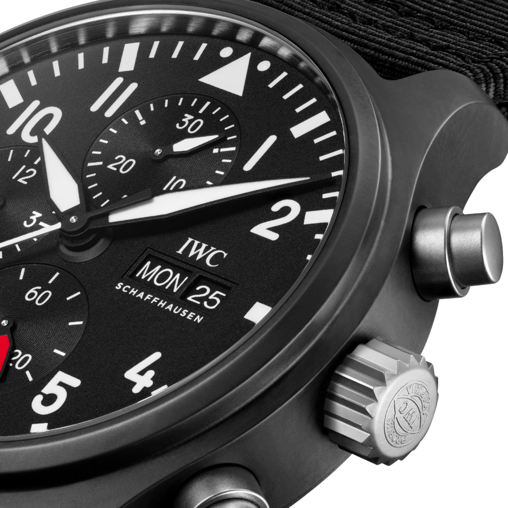 IWIW389101_C