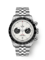 TUM79360N-0014